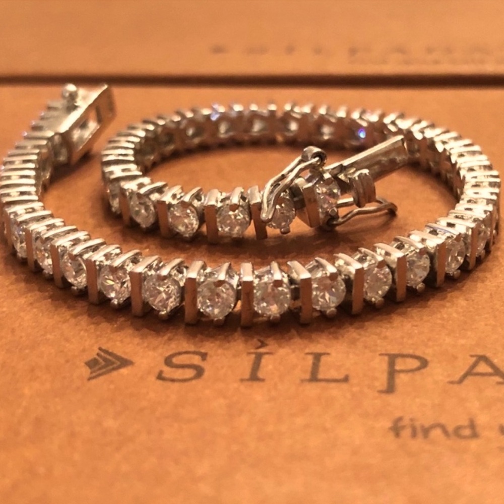 Silpada NEW Rare Vintage Sterling Silver Cubic
Zirconia Tennis Bracelet - Picture 2 of 7